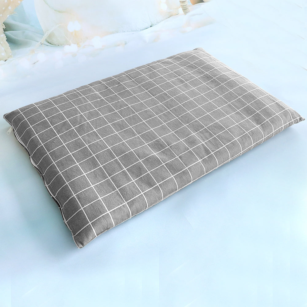 Cozy Winter Dog House Bed – Soft, Plush, Warm Sleep Spot
