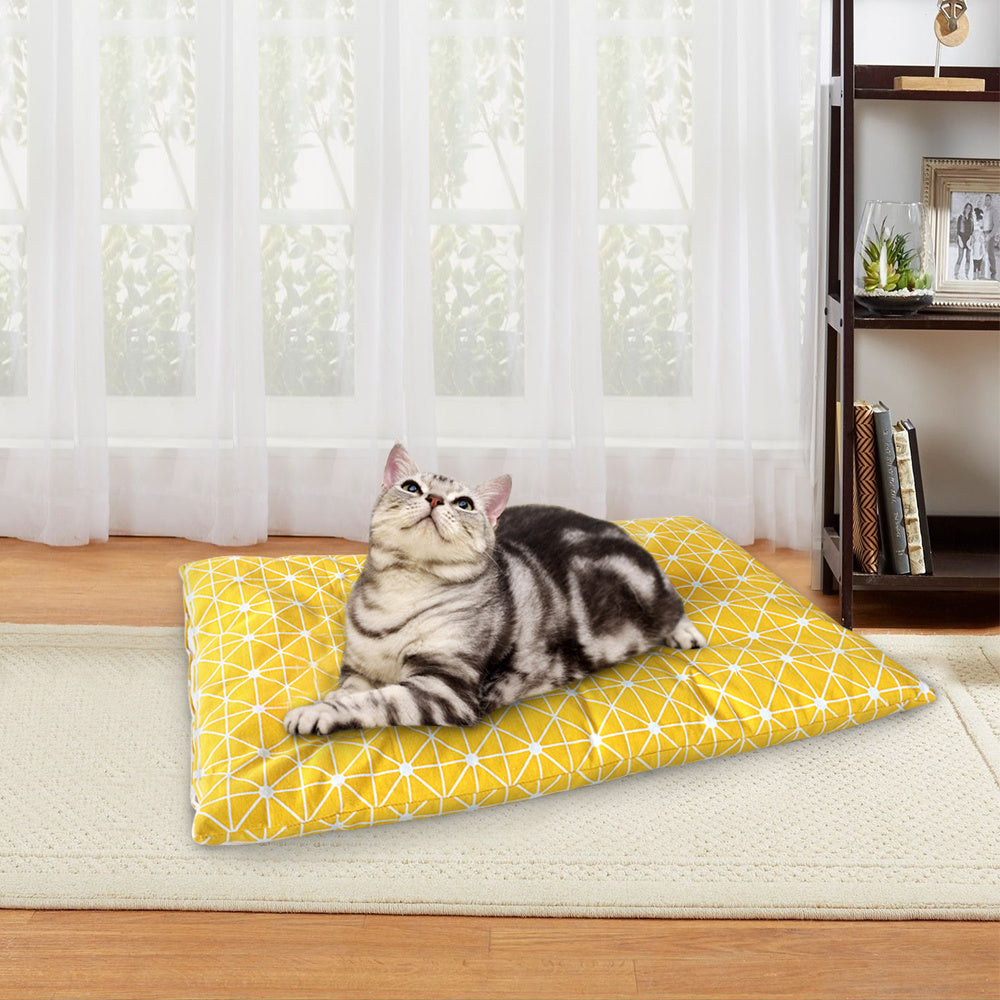 Cozy Winter Dog House Bed – Soft, Plush, Warm Sleep Spot