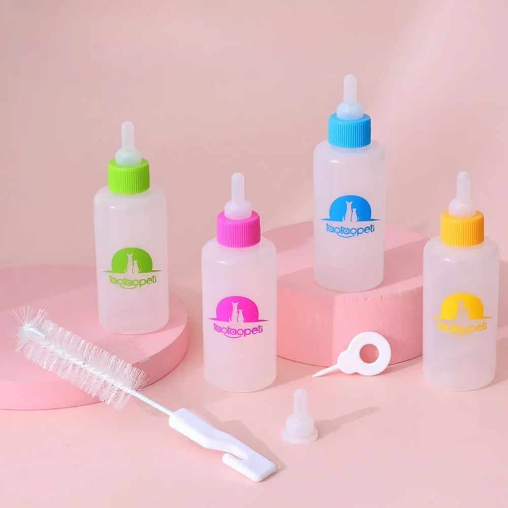Newborn Puppy & Kitten Bottle Feeder – Compact Pet Feeding Accessory