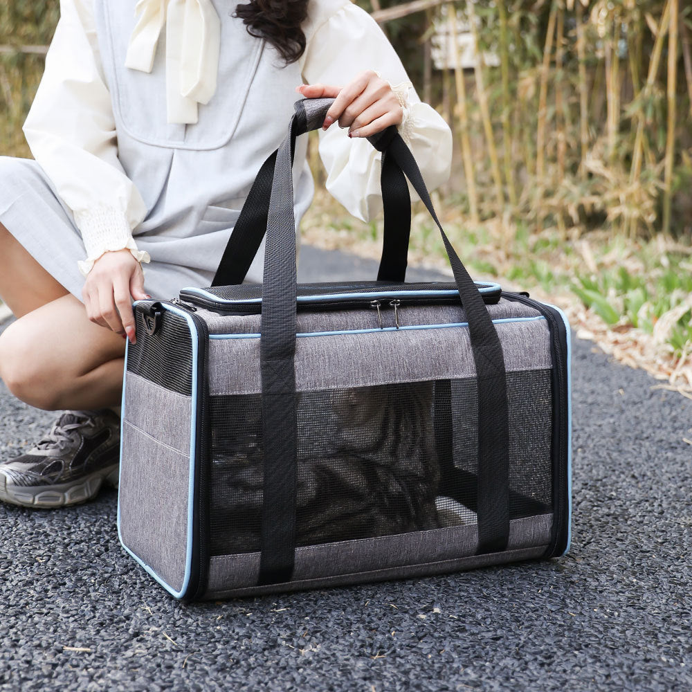 Universal Pet Bag for Dogs and Cats | Portable Travel Carrier | Waterproof Oxford Cloth | Breathable Mesh Design